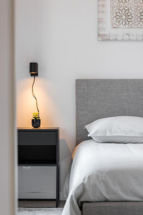 3 Fodere - Magnifique 2 Pieces - Quartier Du Port - Dernier Etage Leilighet Nice Eksteriør bilde